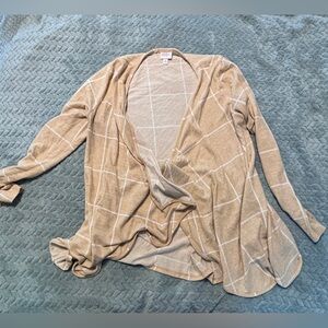 Lularoe Nanette’s Sweater Overlay